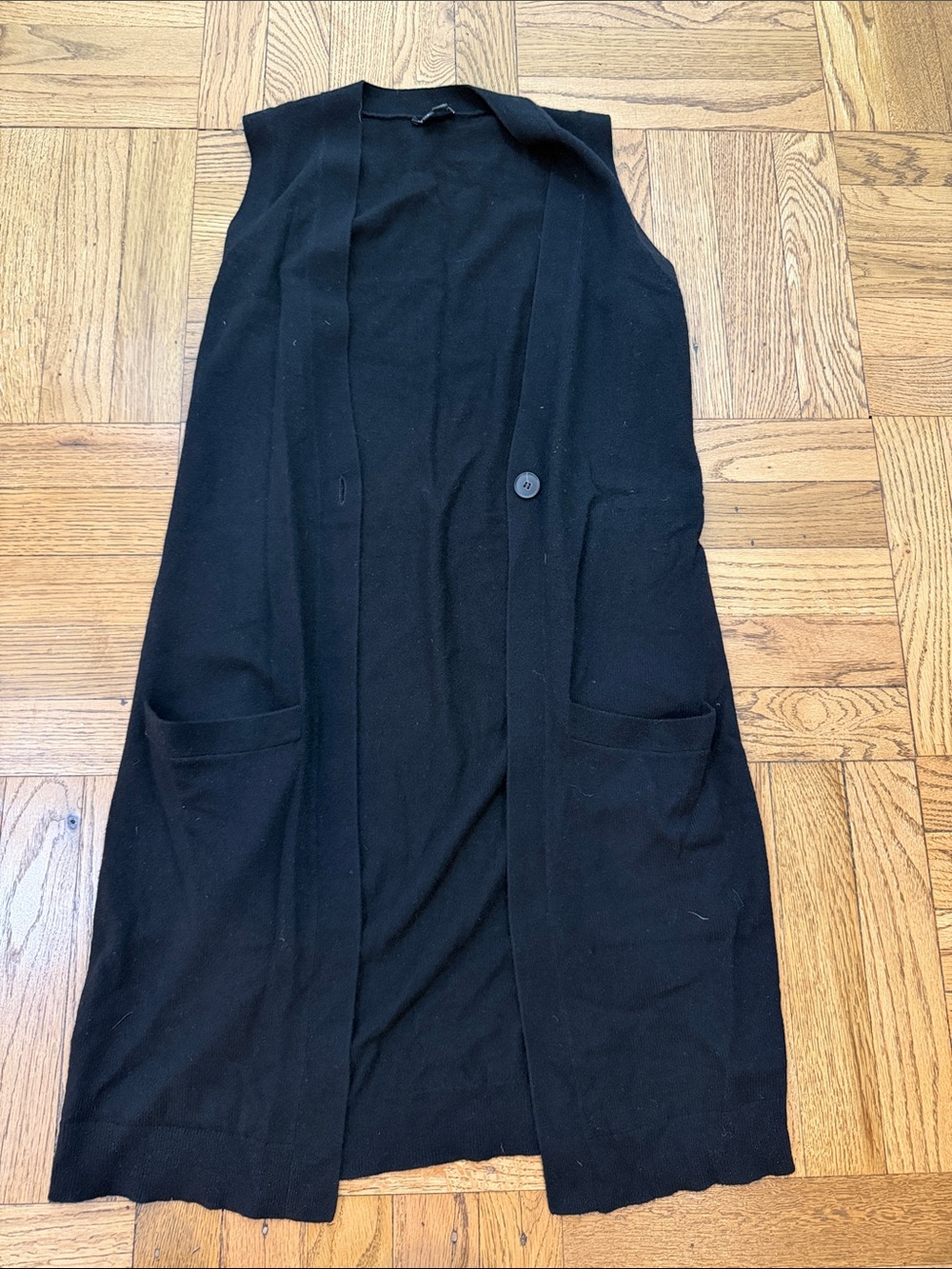 Theory Black Sleeveless Longline Button Vest